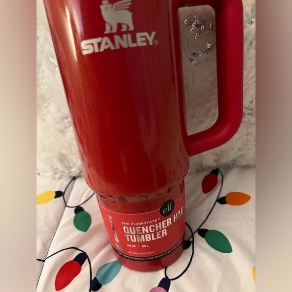 Brand new Stanley 30oz, ElfLip oil holder, red delicious lip oil - Picture 2 of 4